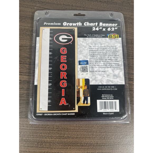 NCAA University of Georgia Bulldogs GROWTH CHART BANNER w/GROMMETS college - Picture 1 of 4